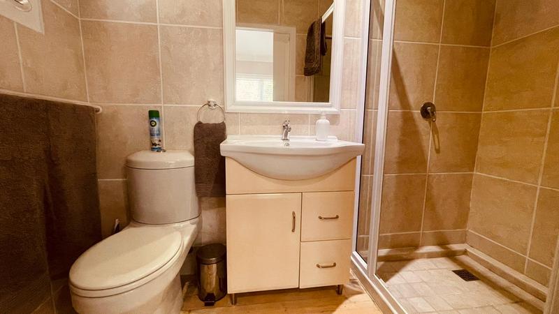 To Let 4 Bedroom Property for Rent in Keurbooms River Western Cape